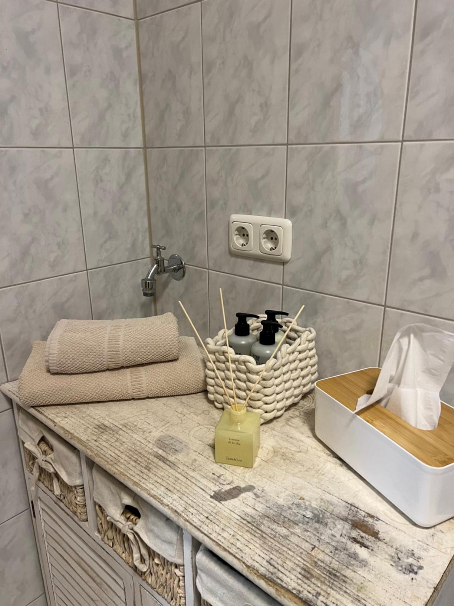 Gemuetliche Ferienwohnung Mit Charme Edling Esterno foto